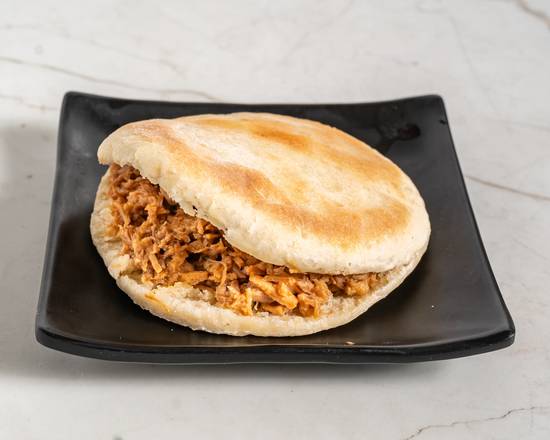 肉夹馍 - Roujiamo (Chinese Hamburger)